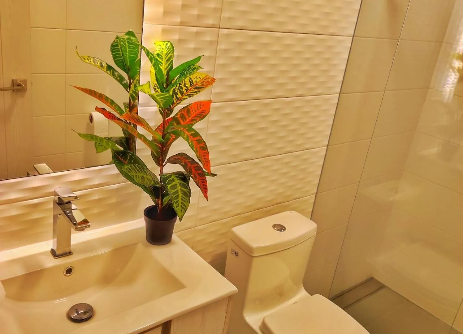 Luxury Suite Con Vista Increible Quito Carolina Coliving Ecuador