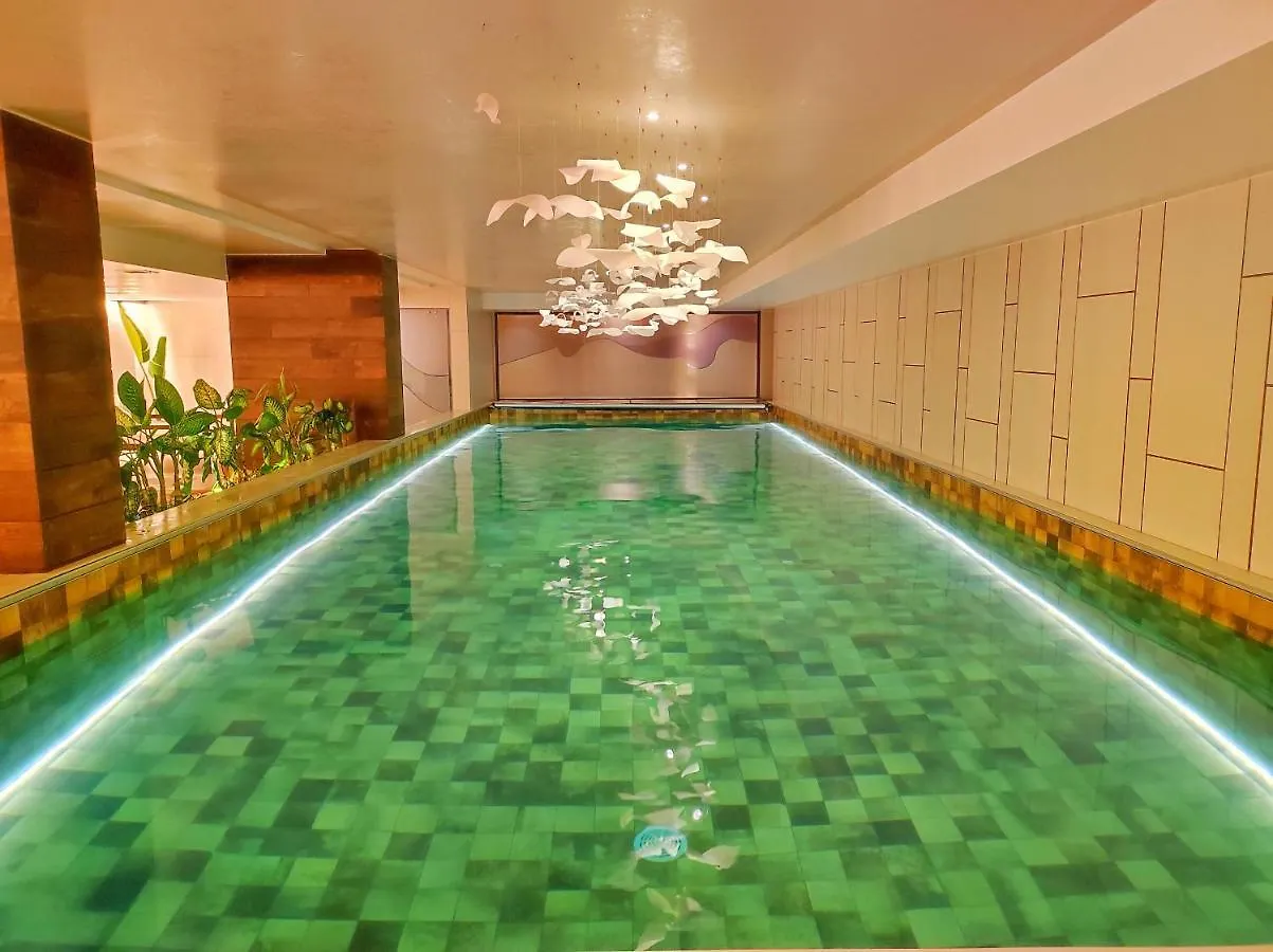 Luxury Suite Con Vista Increible Quito Carolina Coliving Ecuador Διαμέρισμα