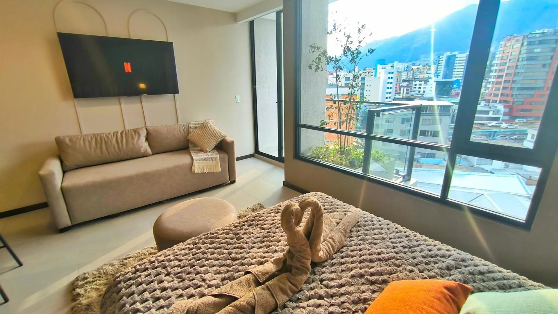 Luxury Suite Con Vista Increible Quito Carolina Coliving Ecuador Ισημερινός