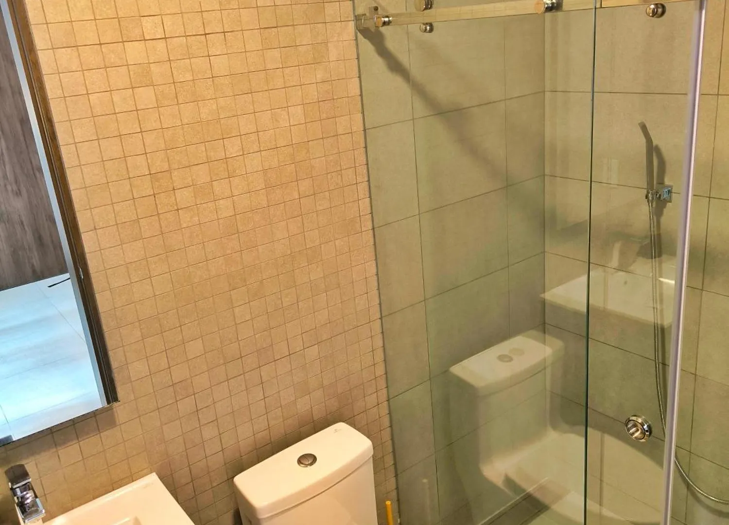 Luxury Suite Con Vista Increible Quito Carolina Coliving Ecuador Διαμέρισμα