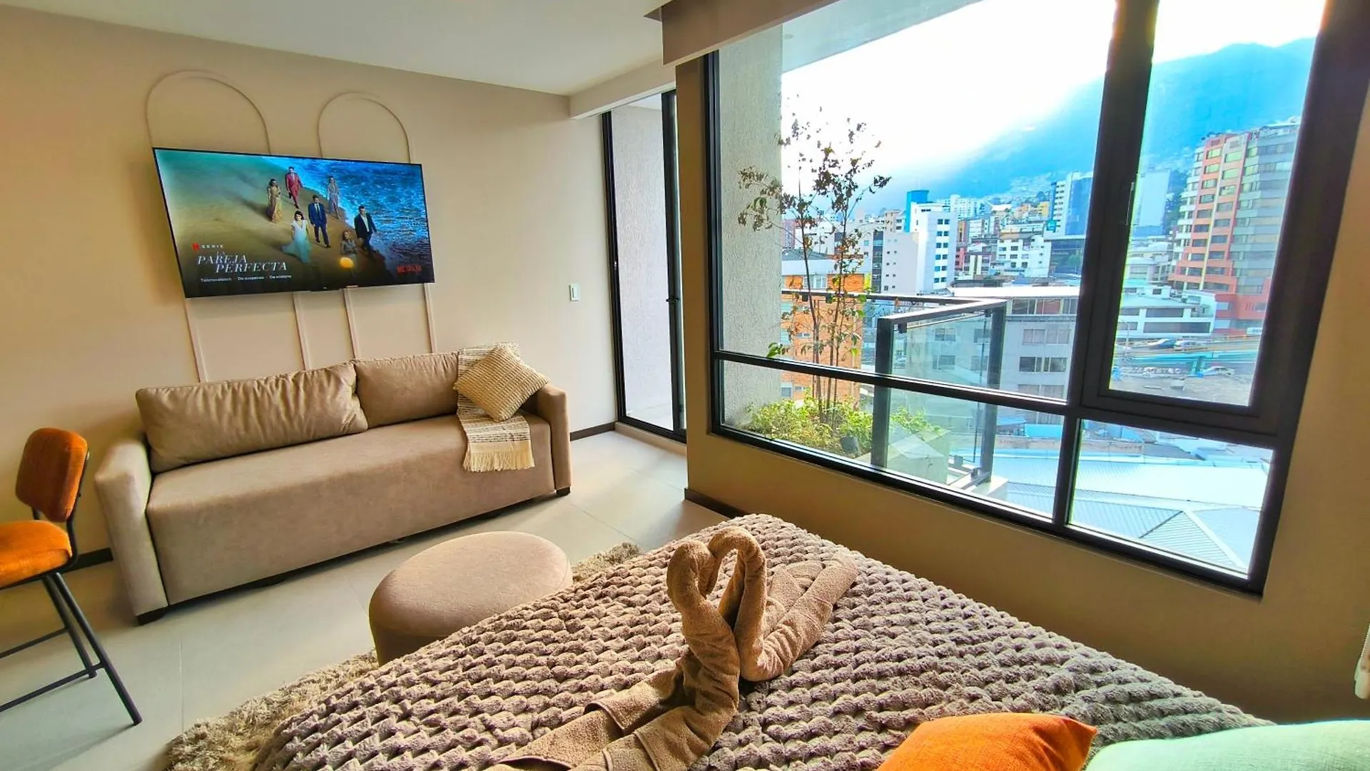 Luxury Suite Con Vista Increible Quito Carolina Coliving Ecuador Διαμέρισμα